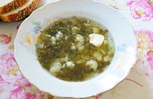Суп из цветной капусты и зелени