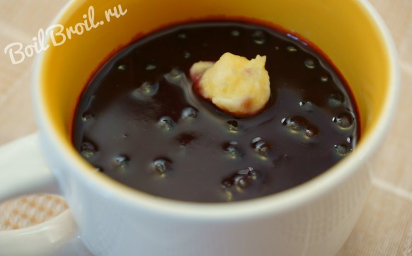 Сладкий суп из черники с клецками